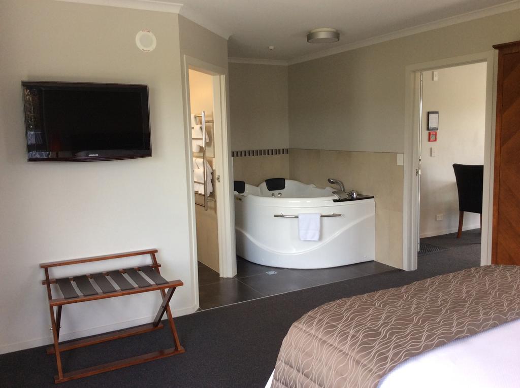 City Corporate Motor Inn Palmerston North Room photo