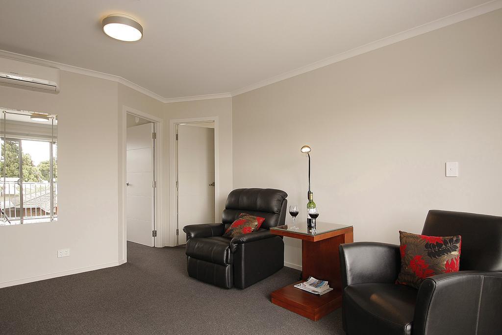 City Corporate Motor Inn Palmerston North Exterior photo
