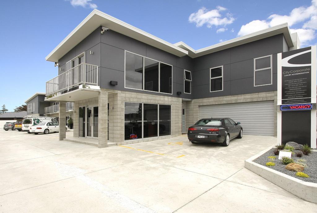 City Corporate Motor Inn Palmerston North Exterior photo